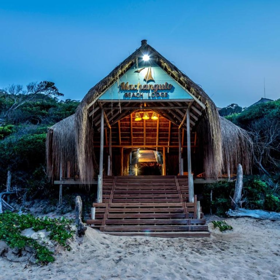 Machangulo Beach Lodge